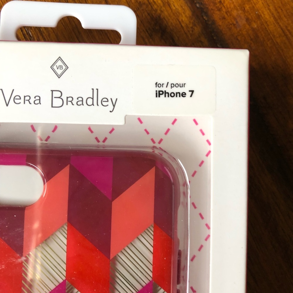 Vera Bradley Red Bohemian Chevron iPhone 7 Case - Picture 3 of 6